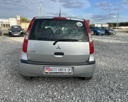 Мицубиси Кольт 2004 в Каменское - Днепродзержинск на Automoto.ua Серый Мицубиси Кольт, объемом двигателя 1.3 л и пробегом 170 тыс. км за 3900 $, фото 4 на Automoto.ua