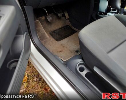 Серый Мицубиси Кольт, объемом двигателя 1.3 л и пробегом 191 тыс. км за 3800 $, фото 3 на Automoto.ua