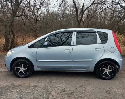 Серый Мицубиси Кольт, объемом двигателя 1.5 л и пробегом 179 тыс. км за 4700 $, фото 2 на Automoto.ua