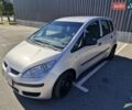 Серый Мицубиси Кольт, объемом двигателя 1.33 л и пробегом 268 тыс. км за 3100 $, фото 1 на Automoto.ua