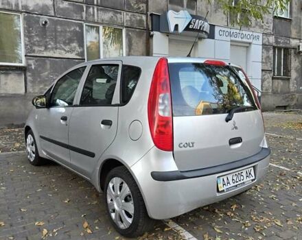 Міцубісі Кольт 2004 у Кам'янське (Дніпродзержинськ) на Automoto.ua Сірий Міцубісі Кольт, об'ємом двигуна 1.3 л та пробігом 170 тис. км за 4400 $, фото 6 на Automoto.ua