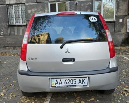Міцубісі Кольт 2004 у Кам'янське (Дніпродзержинськ) на Automoto.ua Сірий Міцубісі Кольт, об'ємом двигуна 1.3 л та пробігом 170 тис. км за 4400 $, фото 5 на Automoto.ua