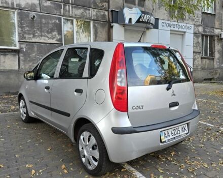 Міцубісі Кольт 2004 у Кам'янське (Дніпродзержинськ) на Automoto.ua Сірий Міцубісі Кольт, об'ємом двигуна 1.3 л та пробігом 170 тис. км за 4400 $, фото 6 на Automoto.ua