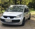 Серый Мицубиси Кольт, объемом двигателя 1.3 л и пробегом 250 тыс. км за 3200 $, фото 1 на Automoto.ua