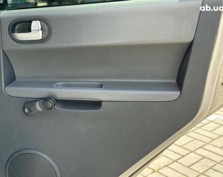 Мицубиси Кольт 2005 в Одессе на Automoto.ua Серый Мицубиси Кольт, объемом двигателя 1.3 л и пробегом 202 тыс. км за 4990 $, фото 14 на Automoto.ua