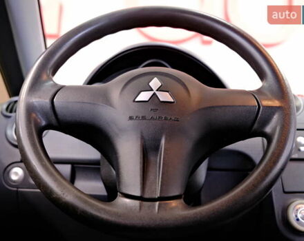 Сірий Міцубісі Кольт, об'ємом двигуна 1.3 л та пробігом 156 тис. км за 4400 $, фото 38 на Automoto.ua