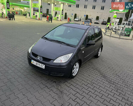 Серый Мицубиси Кольт, объемом двигателя 1.33 л и пробегом 255 тыс. км за 3250 $, фото 4 на Automoto.ua