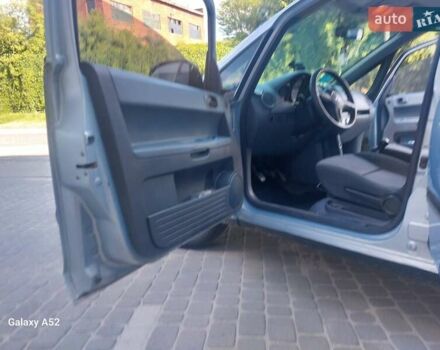 Сірий Міцубісі Кольт, об'ємом двигуна 1.33 л та пробігом 340 тис. км за 3300 $, фото 4 на Automoto.ua