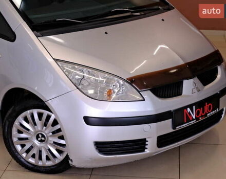 Сірий Міцубісі Кольт, об'ємом двигуна 1.3 л та пробігом 156 тис. км за 4400 $, фото 6 на Automoto.ua