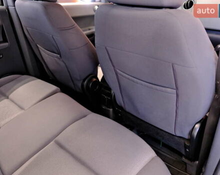 Сірий Міцубісі Кольт, об'ємом двигуна 1.3 л та пробігом 156 тис. км за 4400 $, фото 31 на Automoto.ua