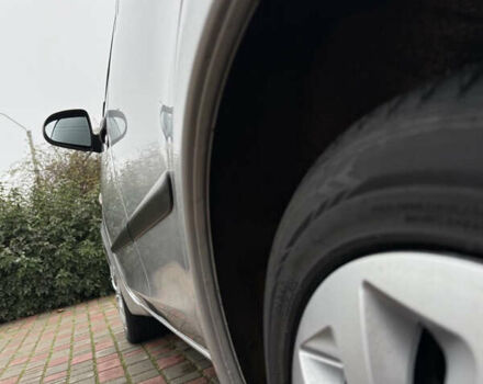 Серый Мицубиси Кольт, объемом двигателя 1.33 л и пробегом 129 тыс. км за 3950 $, фото 14 на Automoto.ua