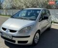 Серый Мицубиси Кольт, объемом двигателя 1.33 л и пробегом 165 тыс. км за 4200 $, фото 1 на Automoto.ua