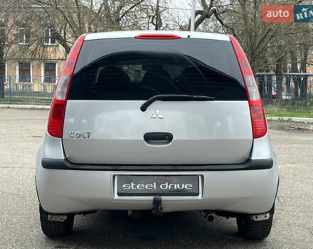 Сірий Міцубісі Кольт, об'ємом двигуна 1.33 л та пробігом 144 тис. км за 4999 $, фото 4 на Automoto.ua