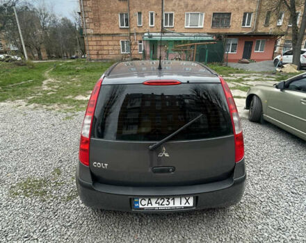 Серый Мицубиси Кольт, объемом двигателя 1.33 л и пробегом 221 тыс. км за 4800 $, фото 2 на Automoto.ua