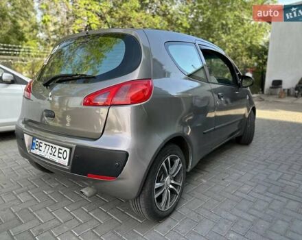 Сірий Міцубісі Кольт, об'ємом двигуна 1.33 л та пробігом 177 тис. км за 3999 $, фото 2 на Automoto.ua