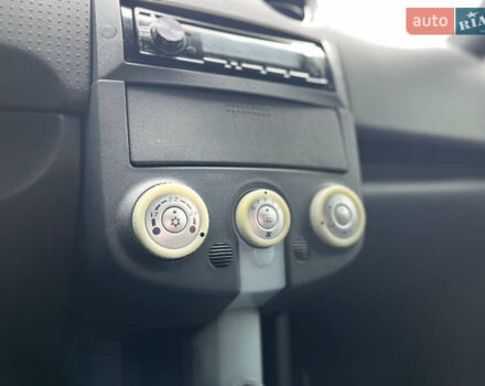 Сірий Міцубісі Кольт, об'ємом двигуна 1.33 л та пробігом 144 тис. км за 4999 $, фото 11 на Automoto.ua