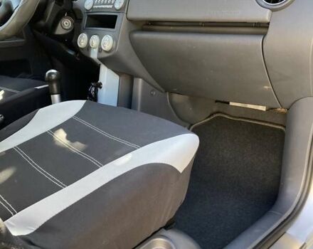 Сірий Міцубісі Кольт, об'ємом двигуна 1.3 л та пробігом 188 тис. км за 4100 $, фото 7 на Automoto.ua