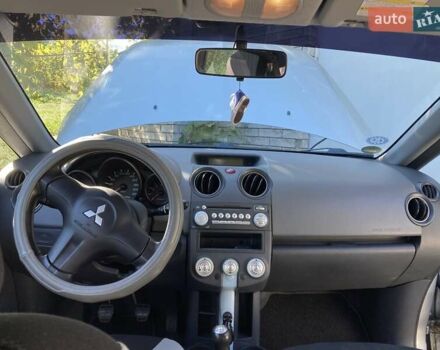 Сірий Міцубісі Кольт, об'ємом двигуна 1.3 л та пробігом 188 тис. км за 4100 $, фото 12 на Automoto.ua