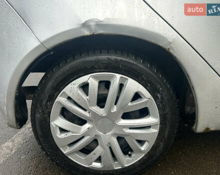 Сірий Міцубісі Кольт, об'ємом двигуна 1.3 л та пробігом 139 тис. км за 4400 $, фото 16 на Automoto.ua