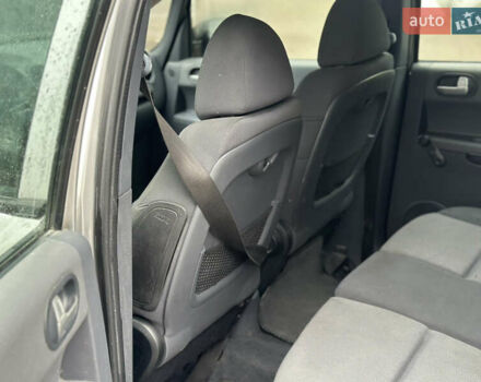 Міцубісі Кольт 2005 у Києві на Automoto.ua Сірий Міцубісі Кольт, об'ємом двигуна 1.49 л та пробігом 200 тис. км за 3650 $, фото 7 на Automoto.ua