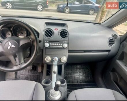 Сірий Міцубісі Кольт, об'ємом двигуна 1.33 л та пробігом 114 тис. км за 4000 $, фото 3 на Automoto.ua