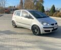 Серый Мицубиси Кольт, объемом двигателя 1.3 л и пробегом 260 тыс. км за 4200 $, фото 1 на Automoto.ua