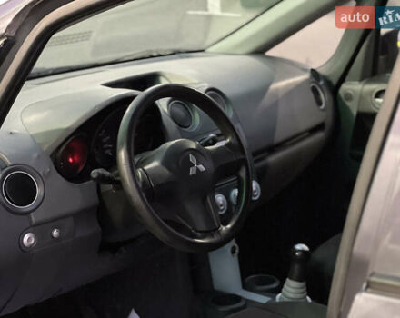 Серый Мицубиси Кольт, объемом двигателя 1.3 л и пробегом 225 тыс. км за 3450 $, фото 12 на Automoto.ua