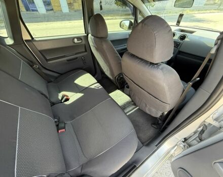 Серый Мицубиси Кольт, объемом двигателя 1.3 л и пробегом 204 тыс. км за 4300 $, фото 9 на Automoto.ua