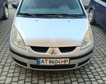 Серый Мицубиси Кольт, объемом двигателя 1.3 л и пробегом 208 тыс. км за 3700 $, фото 2 на Automoto.ua