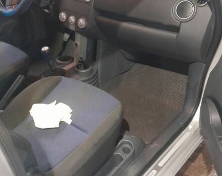Сірий Міцубісі Кольт, об'ємом двигуна 1.3 л та пробігом 177 тис. км за 3400 $, фото 2 на Automoto.ua