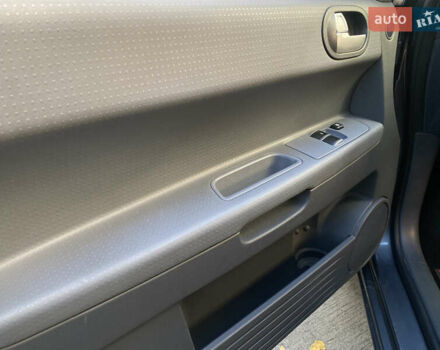 Міцубісі Кольт 2006 у Одесі на Automoto.ua Сірий Міцубісі Кольт, об'ємом двигуна 1.33 л та пробігом 66 тис. км за 4900 $, фото 37 на Automoto.ua