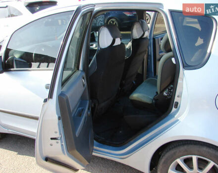 Сірий Міцубісі Кольт, об'ємом двигуна 1.33 л та пробігом 203 тис. км за 4600 $, фото 11 на Automoto.ua