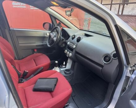 Сірий Міцубісі Кольт, об'ємом двигуна 1.5 л та пробігом 232 тис. км за 3950 $, фото 19 на Automoto.ua