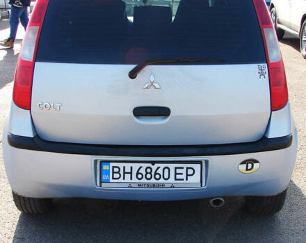 Сірий Міцубісі Кольт, об'ємом двигуна 1.33 л та пробігом 203 тис. км за 4600 $, фото 2 на Automoto.ua