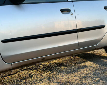 Мицубиси Кольт 2006 в Сахновщине на Automoto.ua Серый Мицубиси Кольт, объемом двигателя 1.33 л и пробегом 209 тыс. км за 3200 $, фото 5 на Automoto.ua