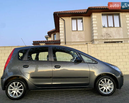 Міцубісі Кольт 2006 у Одесі на Automoto.ua Сірий Міцубісі Кольт, об'ємом двигуна 1.33 л та пробігом 66 тис. км за 4900 $, фото 20 на Automoto.ua