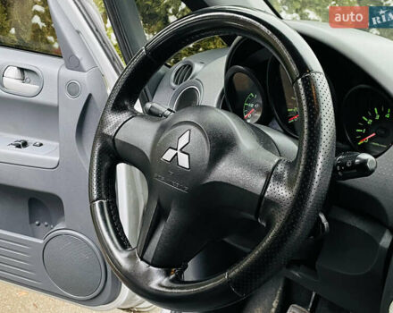 Сірий Міцубісі Кольт, об'ємом двигуна 1.3 л та пробігом 198 тис. км за 3250 $, фото 17 на Automoto.ua
