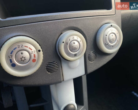 Міцубісі Кольт 2006 у Одесі на Automoto.ua Сірий Міцубісі Кольт, об'ємом двигуна 1.33 л та пробігом 66 тис. км за 4900 $, фото 44 на Automoto.ua