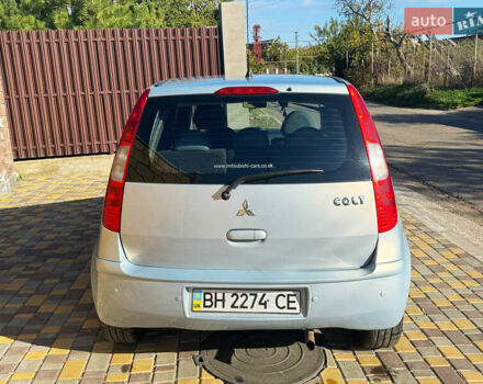Мицубиси Кольт 2006 в Одессе на Automoto.ua Серый Мицубиси Кольт, объемом двигателя 1.5 л и пробегом 192 тыс. км за 3999 $, фото 5 на Automoto.ua
