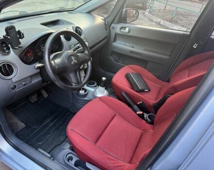 Сірий Міцубісі Кольт, об'ємом двигуна 1.5 л та пробігом 232 тис. км за 3950 $, фото 12 на Automoto.ua