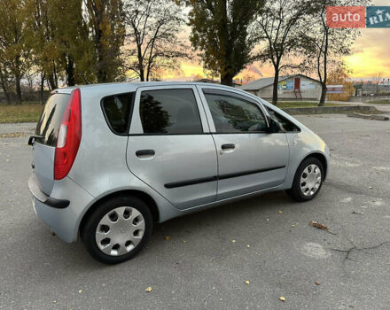 Серый Мицубиси Кольт, объемом двигателя 1.3 л и пробегом 113 тыс. км за 5700 $, фото 2 на Automoto.ua