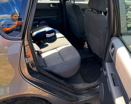 Сірий Міцубісі Кольт, об'ємом двигуна 1.3 л та пробігом 233 тис. км за 3300 $, фото 6 на Automoto.ua