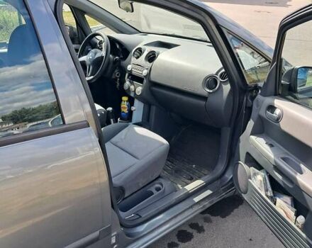 Сірий Міцубісі Кольт, об'ємом двигуна 1.33 л та пробігом 230 тис. км за 3200 $, фото 11 на Automoto.ua