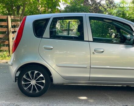 Мицубиси Кольт 2007 в Киеве на Automoto.ua Серый Мицубиси Кольт, объемом двигателя 1.5 л и пробегом 211 тыс. км за 4740 $, фото 4 на Automoto.ua