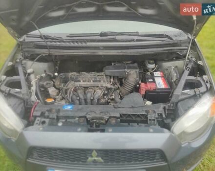 Сірий Міцубісі Кольт, об'ємом двигуна 1.33 л та пробігом 382 тис. км за 3999 $, фото 7 на Automoto.ua