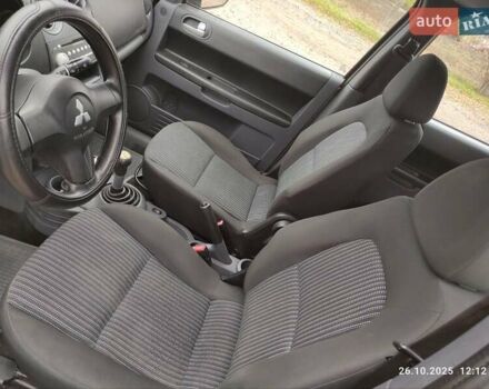 Міцубісі Кольт 2008 у Первомайськ на Automoto.ua Сірий Міцубісі Кольт, об'ємом двигуна 1.33 л та пробігом 188 тис. км за 4000 $, фото 35 на Automoto.ua