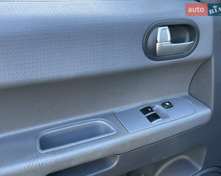 Мицубиси Кольт 2008 в Киеве на Automoto.ua Серый Мицубиси Кольт, объемом двигателя 1.3 л и пробегом 147 тыс. км за 4790 $, фото 16 на Automoto.ua