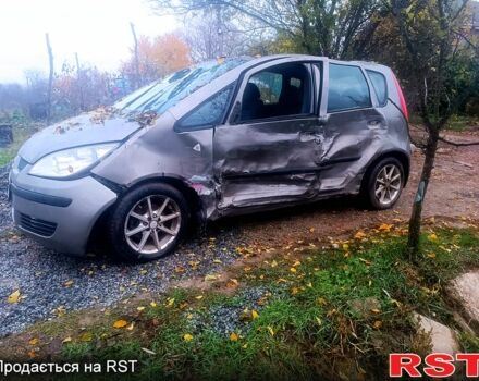 Міцубісі Кольт 2008 у Мерефа на Automoto.ua Сірий Міцубісі Кольт, об'ємом двигуна 1.3 л та пробігом 200 тис. км за 1300 $, фото 4 на Automoto.ua