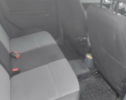 Сірий Міцубісі Кольт, об'ємом двигуна 1.33 л та пробігом 382 тис. км за 3999 $, фото 8 на Automoto.ua