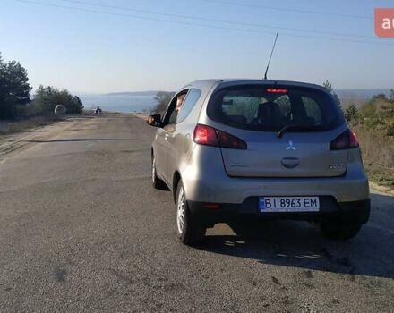 Серый Мицубиси Кольт, объемом двигателя 1.3 л и пробегом 220 тыс. км за 6900 $, фото 4 на Automoto.ua